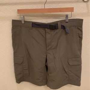 The North Face Cargo Shorts. Like New Condition.